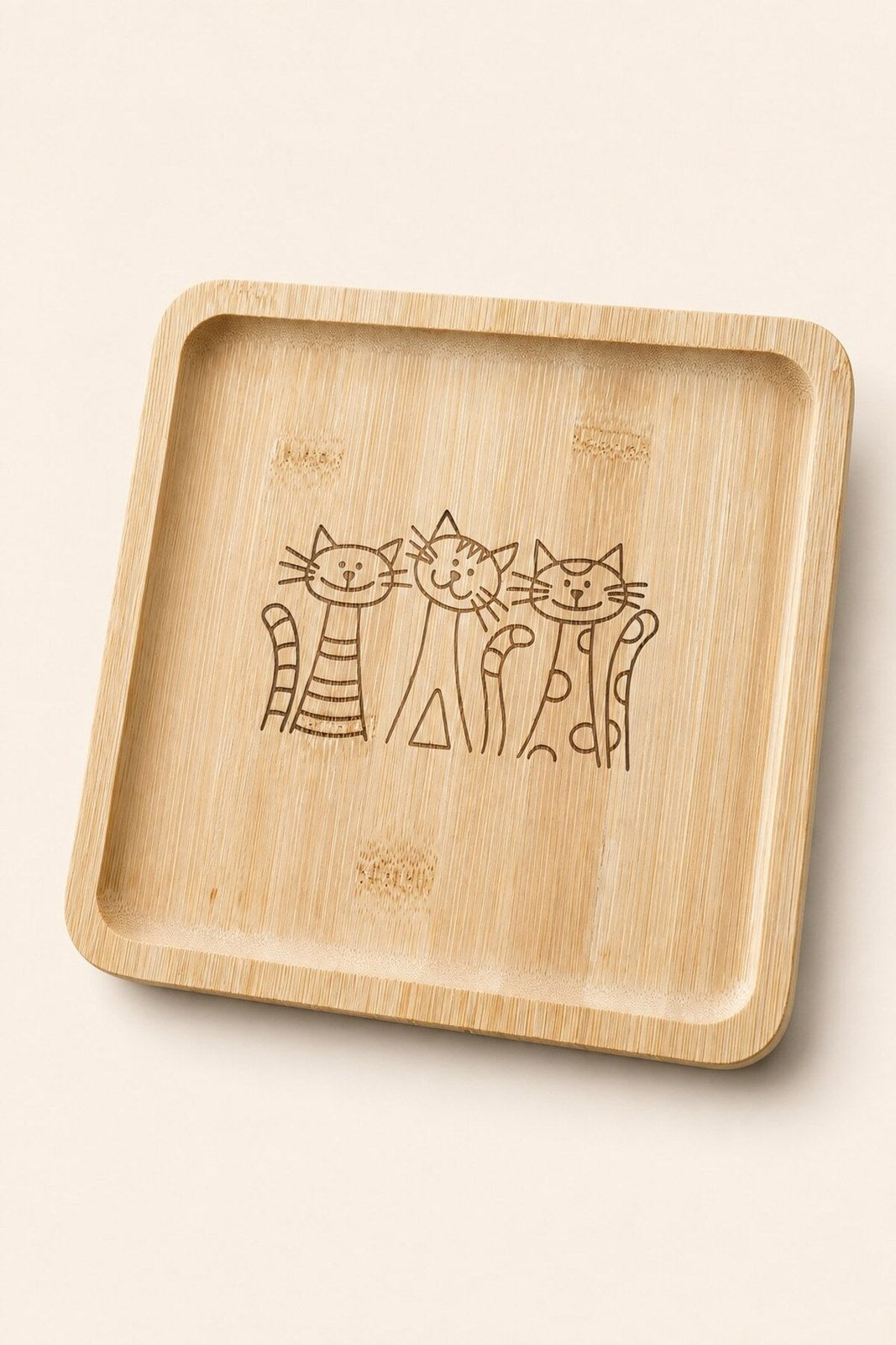 3 Kedi Desenli 20x20 cm Doğal Bambu Meyve Sunum Tabağı